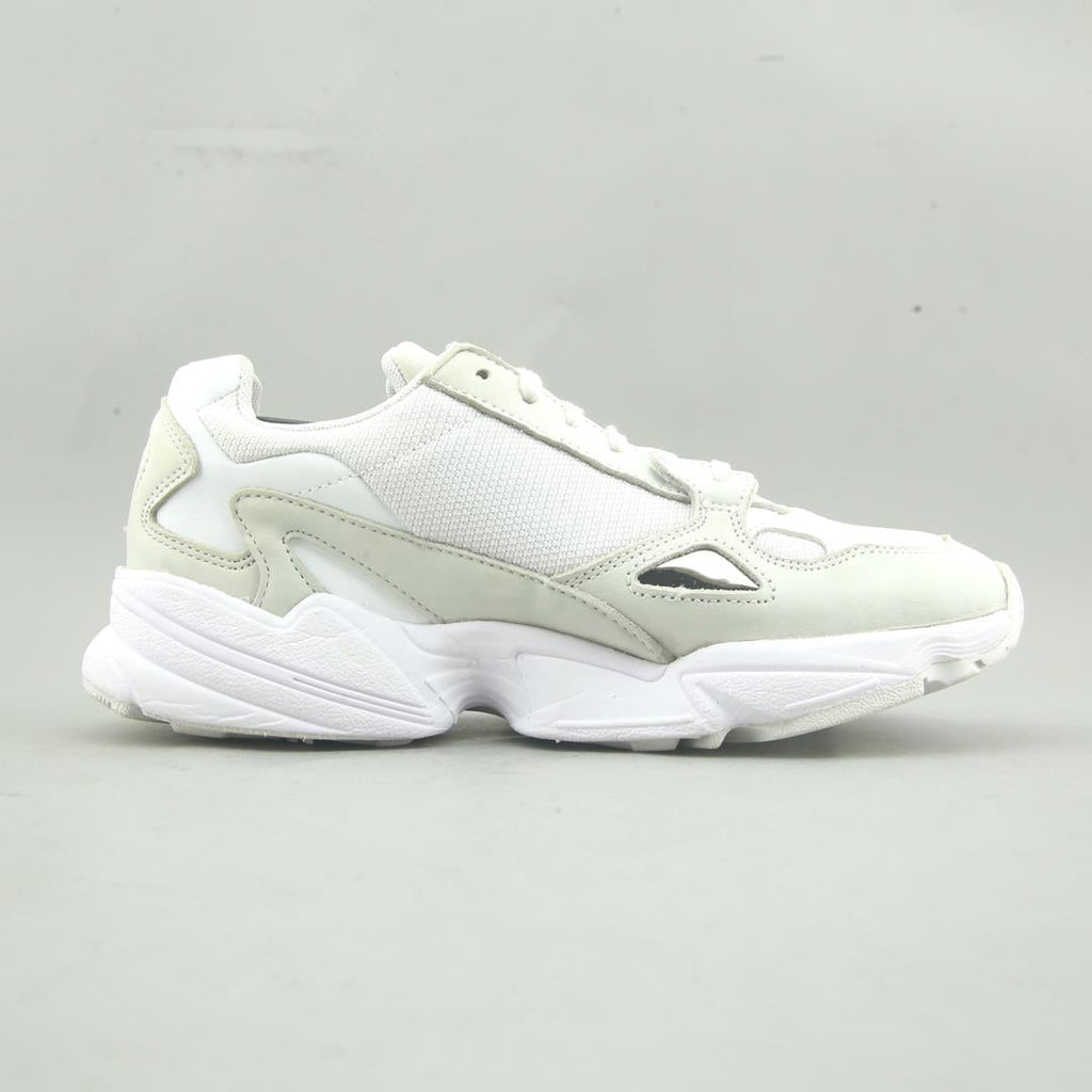 ADIDAS FALCON