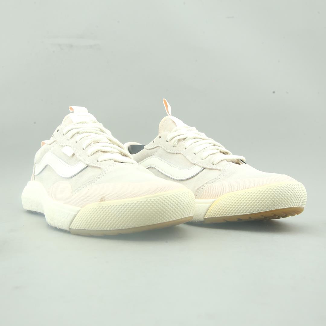 VANS ULTRARANGE