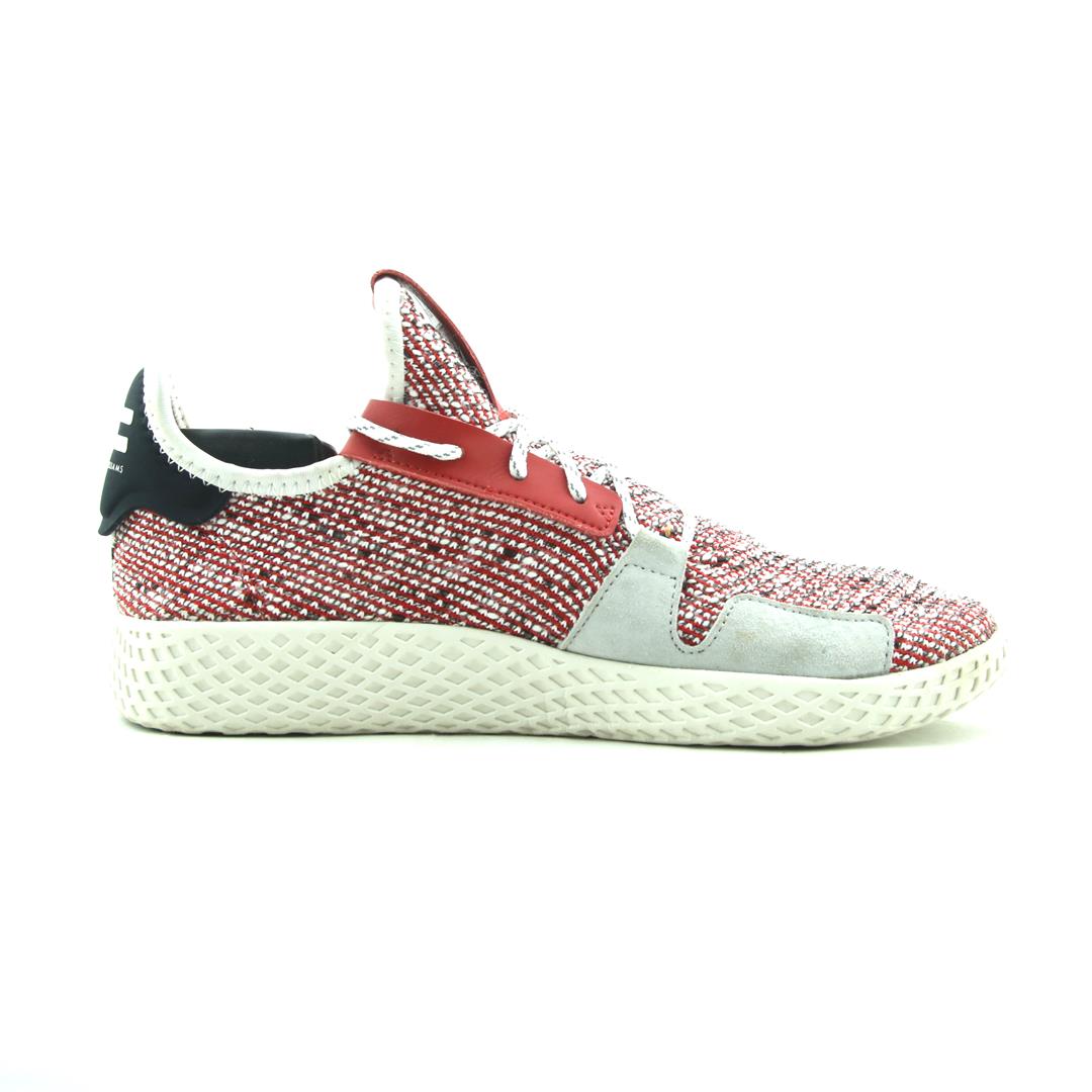 ADIDAS HU V2