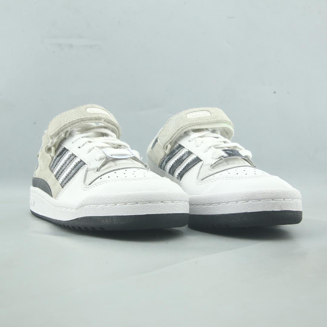 ADIDAS FORUM LOW