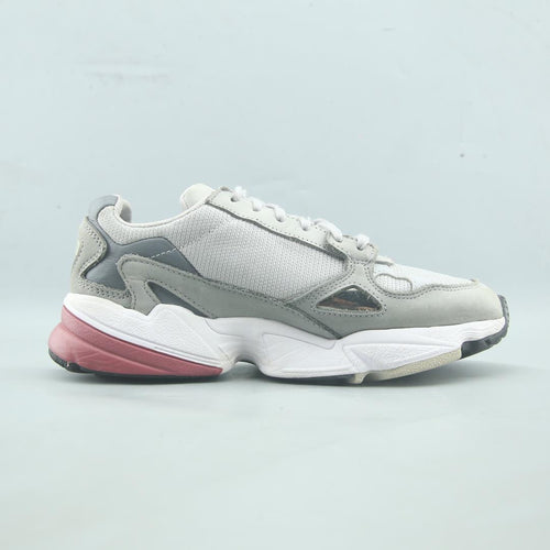ADIDAS FALCON