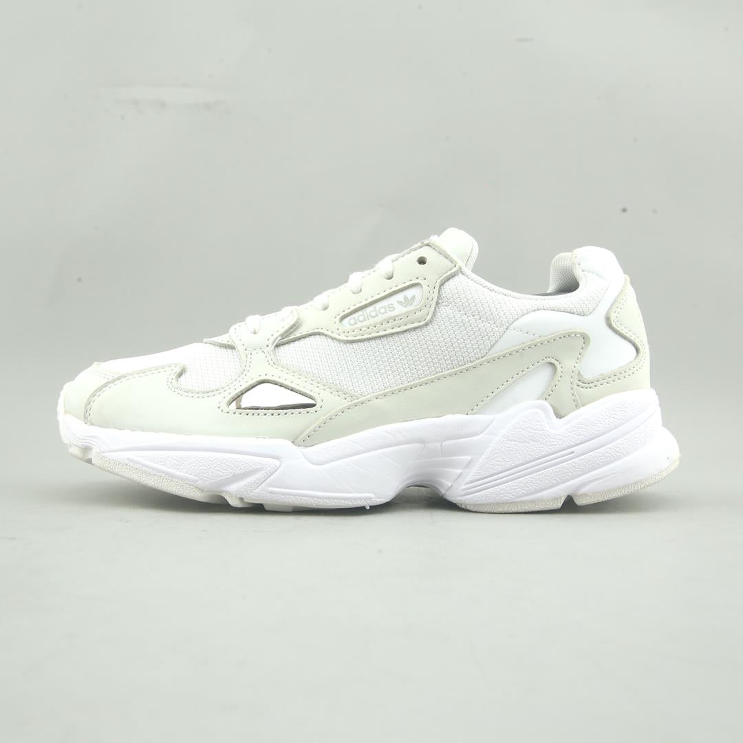 ADIDAS FALCON