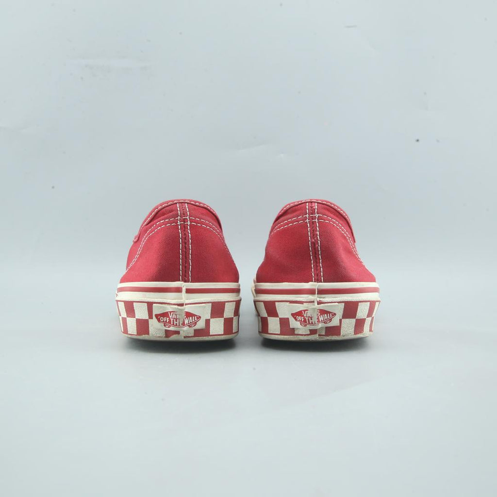 VANS AUTHENTIC