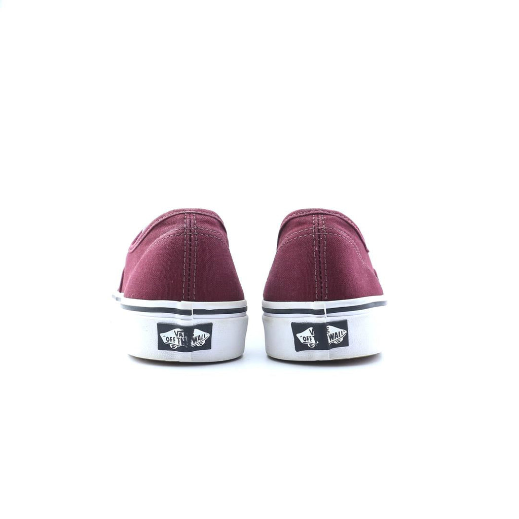 VANS AUTHENTIC