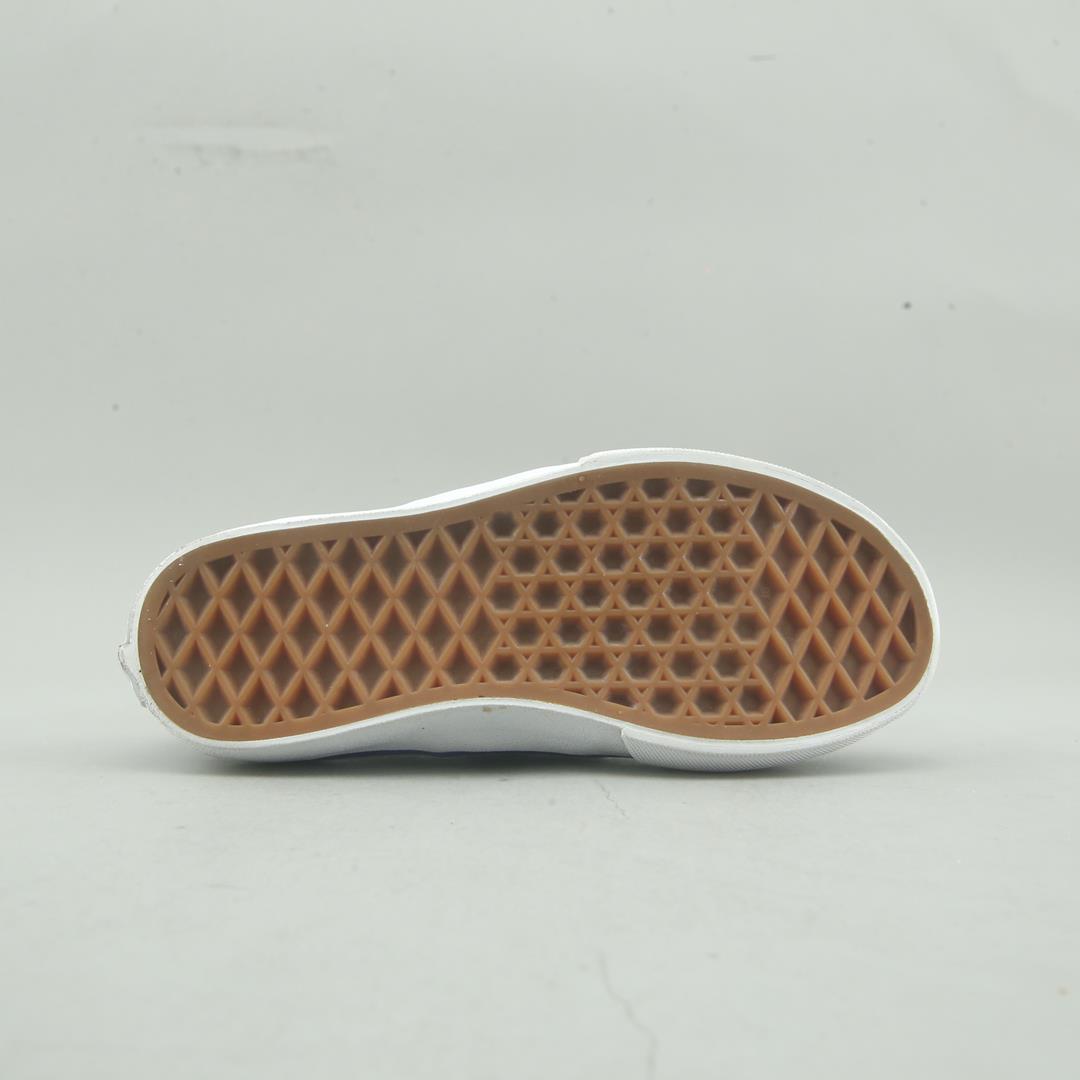 VANS AUTHENTIC