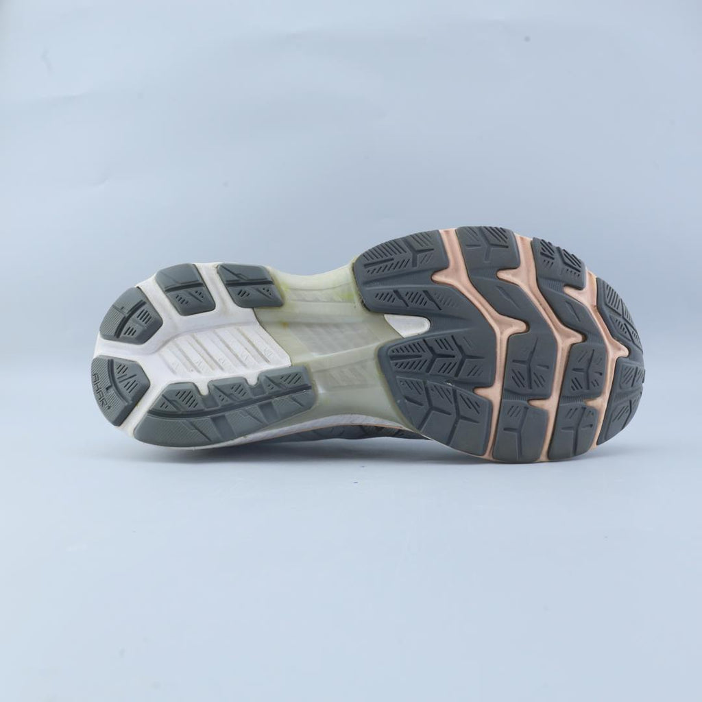 ASICS GEL KAYANO 27